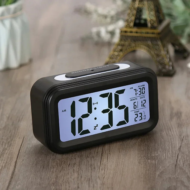 Alarm Clock Desktop Digital Clock LCD Large Screen Temperature Calendar Nightlight Wake-up Student Snooze Clock 12/24H Bedrooms